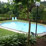 Spacious With Garden Дом отдыха *