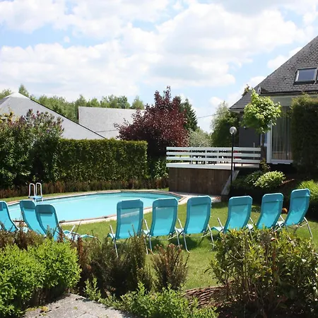 Spacious With Garden Waimes